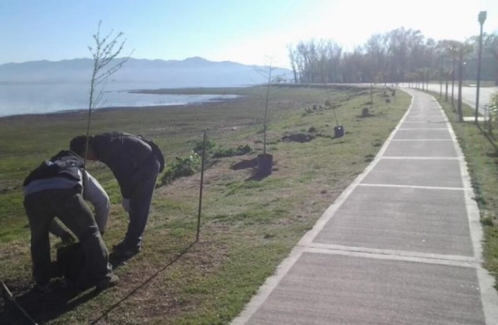 La costanera de Carlos Paz está quedando cada vez más linda