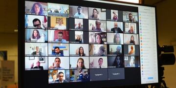 Los 31 concejales votaron en la primera sesión virtual\u002E