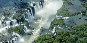 Invitan a los turistas a que reprogramen y no cancelen sus reservas a Cataratas