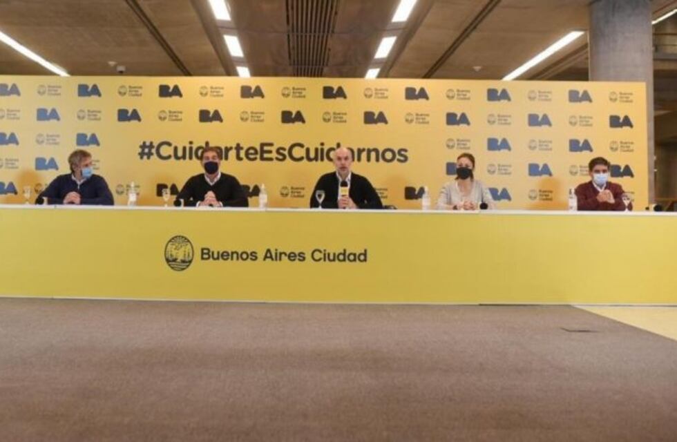 Horacio Rodríguez Larreta: "Los locales gastronómicos van a poder tener mesas en la calle"