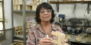 La psicóloga cordobesa que exportará casas de muñecas