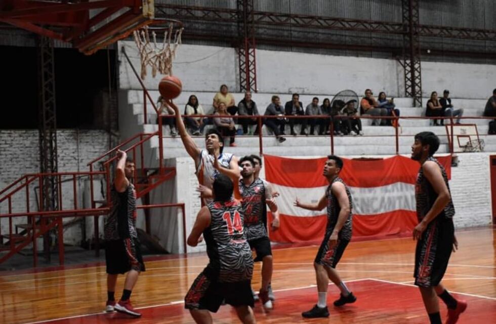 Torneo Federal: Belgrano enfrenta a La Rioja Básket