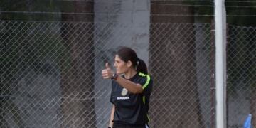 La cordobesa estudió en Rosario y se fogueó en la Liga Regional Totorense\u002E (Síntesis Deportiva)