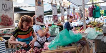 El plan busca promover la venta de mercadería que de otra manera sería descartada\u002E (Archivo)