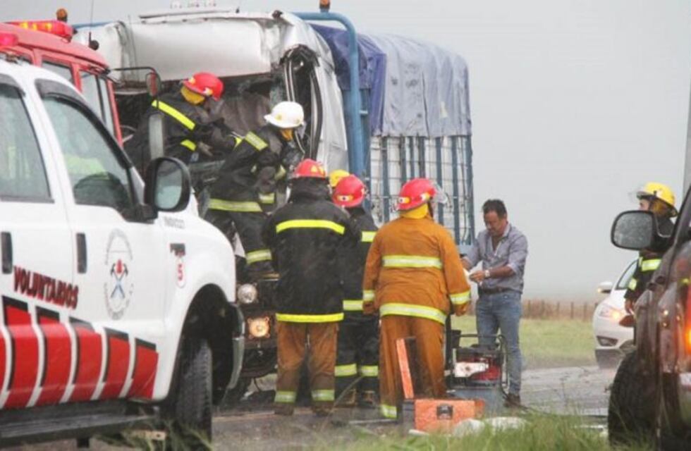 Falleció un pampeano en el choque de dos camiones de la misma empresa