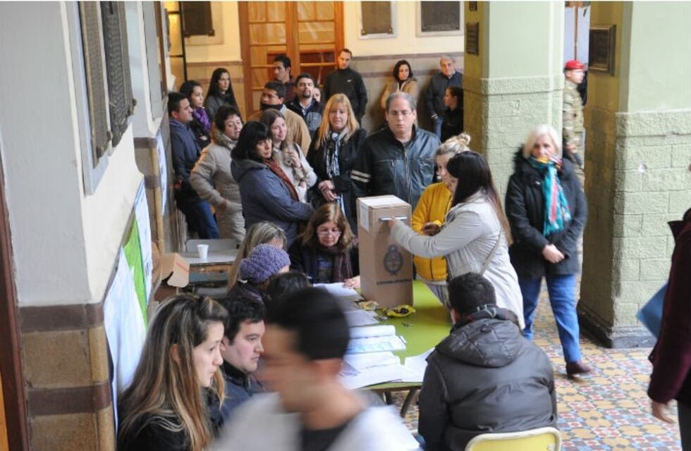 Paso 2017: las cinco dudas más frecuentes a la hora de votar