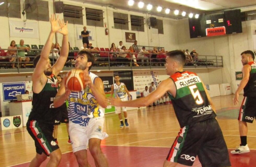 Gran partido de Manuel Olocco para el triunfo de Del Progreso