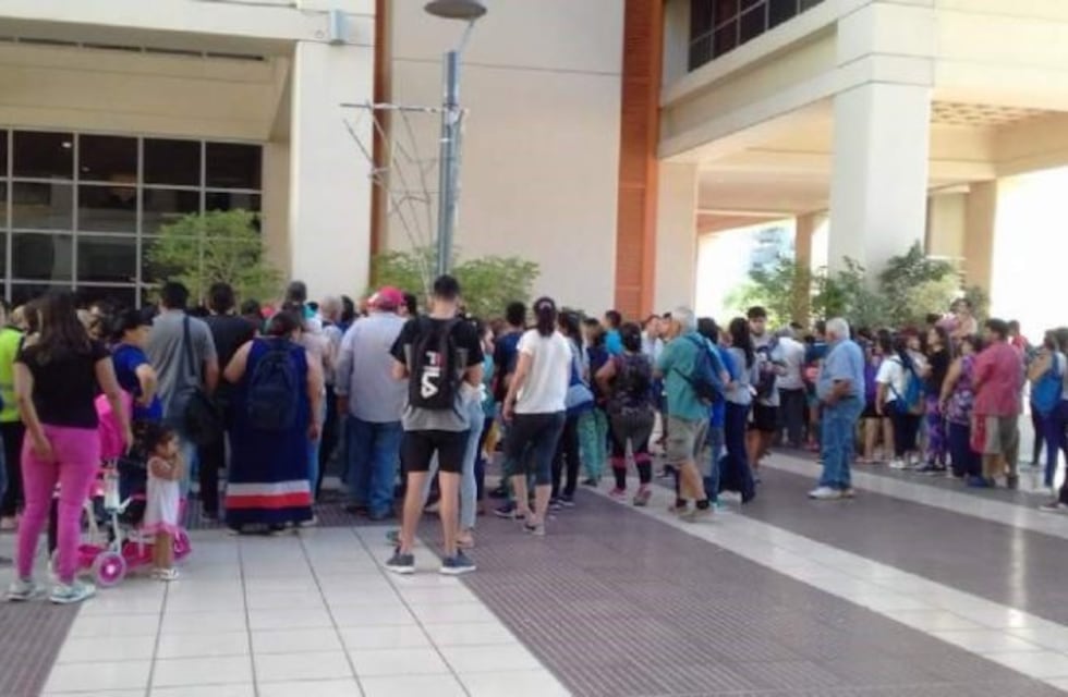 San Juan: otra vez hubo caos por la canasta navideña que entrega Gobierno