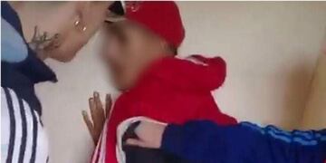 El hecho se produjo el 27 de agosto de 2017, fue grabado y difundido por las redes sociales\u002E