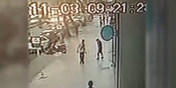 Un hombre fue apuñalado a metros del Obelisco (Captura)