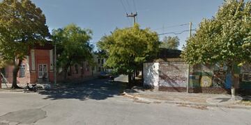 Golpearon brutalmente a dos chicos para robarles el celular