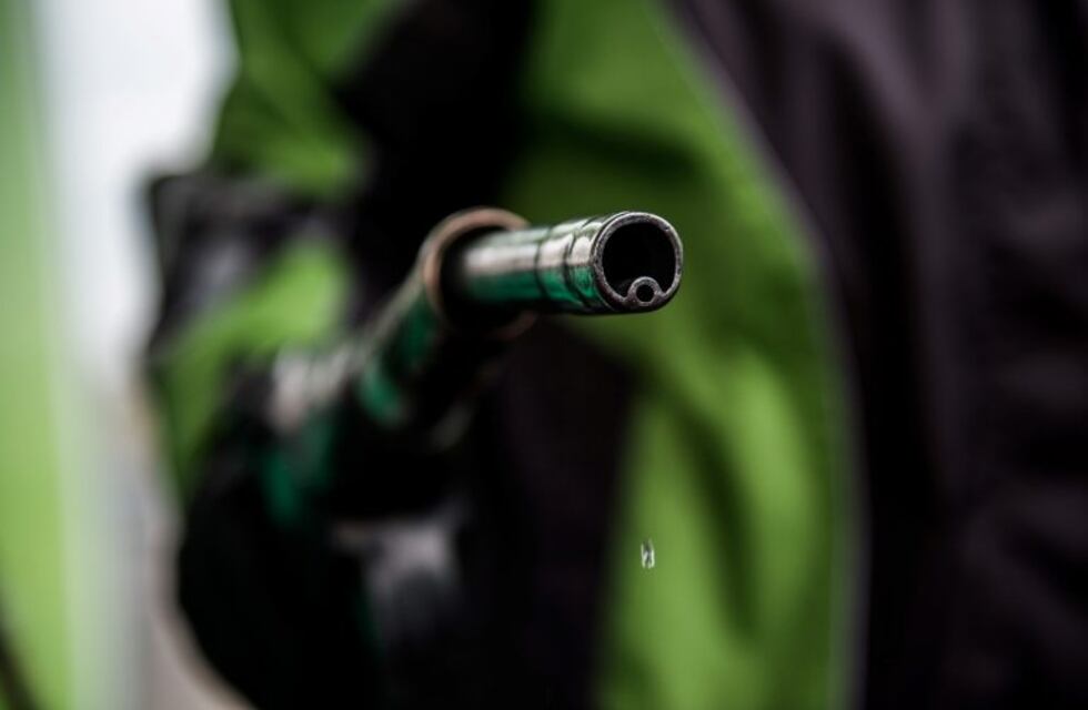 Axion aumenta hasta 7% los precios de sus combustibles este martes