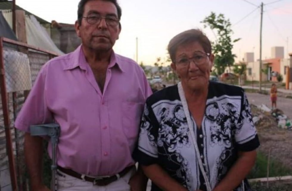 El drama de dos abuelos que fueron echados de su casa por su propia hija