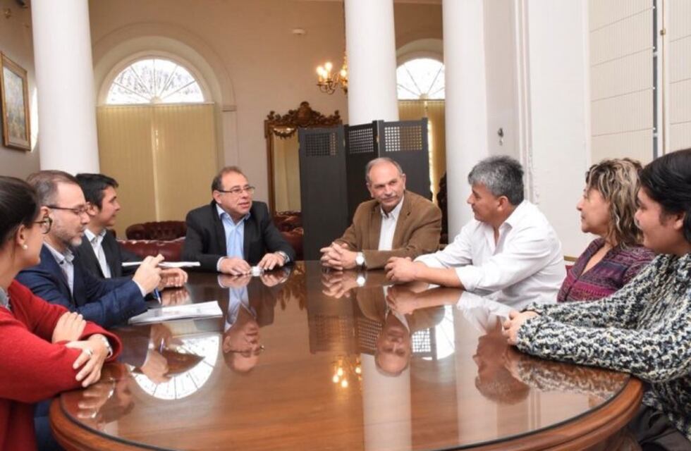 Eduardo Tassano recibió a "Madres de lucha contra el Paco"