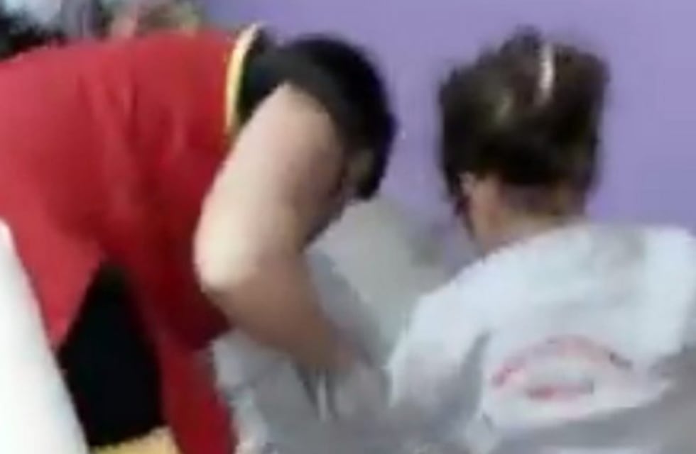 Publicaron videos de una maestra jardinera acusada por maltrato en Soldini