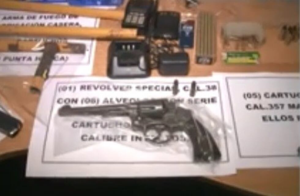 Secuestro de armas y municiones tras allanamientos en zona norte