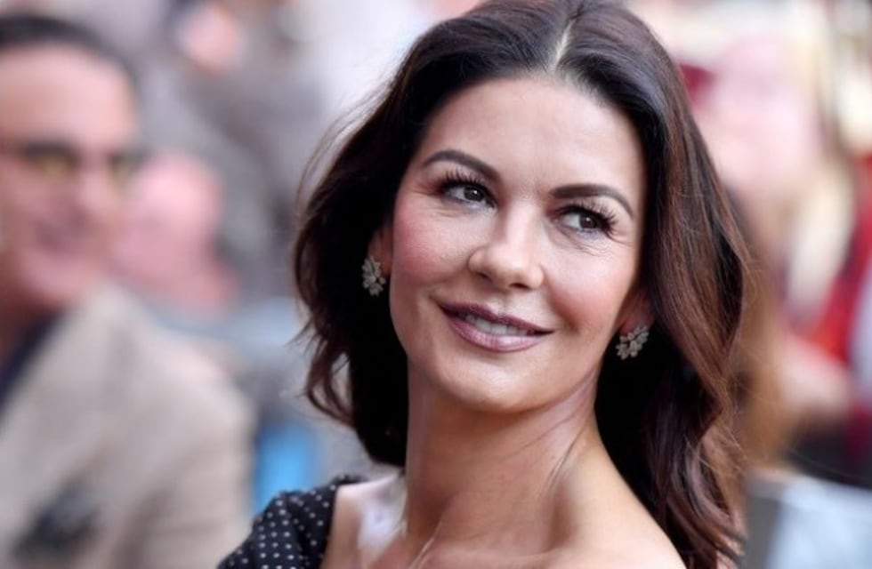 La foto antes de ser famosa de Catherine Zeta-Jones a días de la nueva serie de Los locos Addams