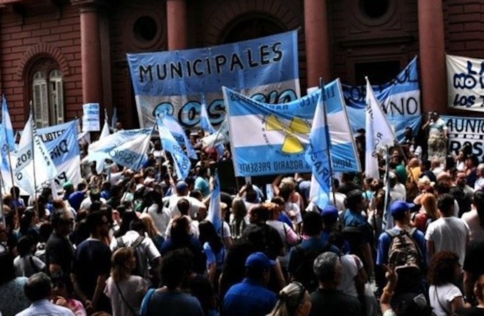 Paro de municipales: Ratner no descarta medidas de fuerza en diciembre