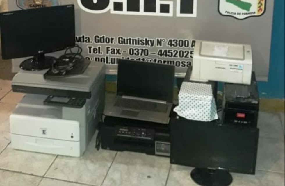 Vendían permisos de circulación truchos. Terminaron presos