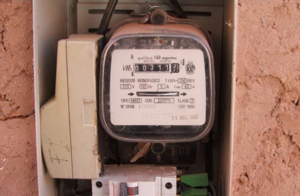 Reempadronan a beneficiarios de la tarifa social de energía eléctrica