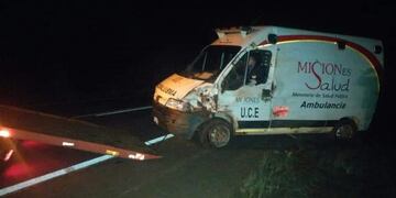 El despiste se habría producido por un problema en uno de los neumáticos delanteros\u002E