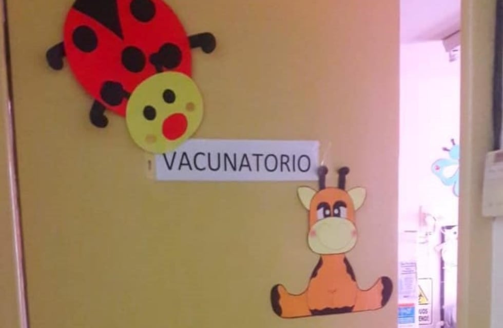 Comenzó a funcionar el nuevo vacunatorio de Agua de Oro