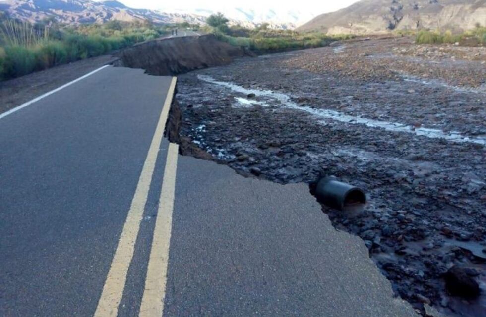 La Ruta Nacional 60 quedó intransitable luego de la tormenta