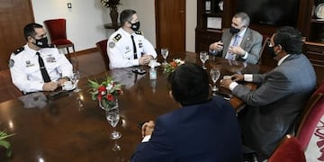 Seguridad: Jaldo recibió a la Policía de Seguridad Aeroportuaria\u002E (SECPT)