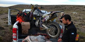 La Policía Rural atrapó a tres personas que llevaban un ñandú faenado en la Laguna del Diamante informó la Secretaría de Ambiente