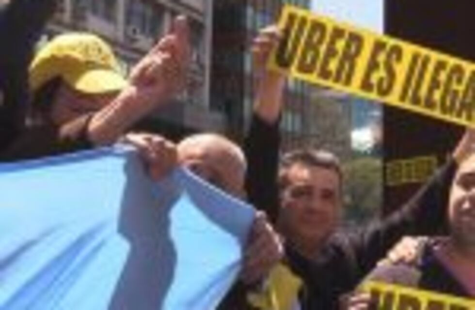 Denuncian a directivos locales de Uber por evasión impositiva