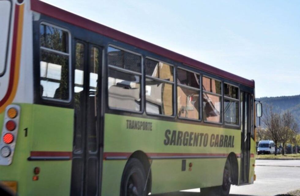 Esquel: proponen colocar GPS a los colectivos para seguirlos por una app