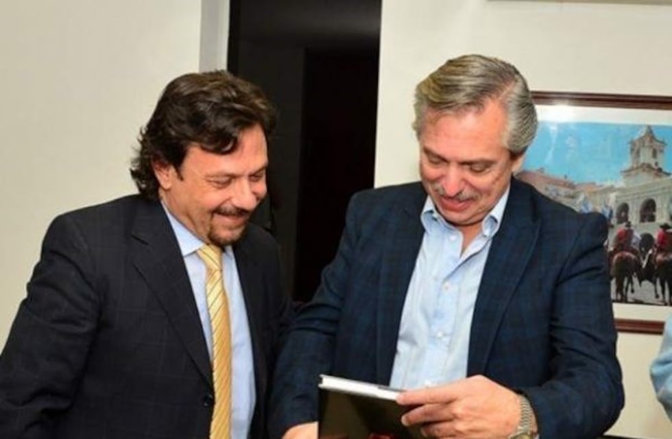 Acusan a Gustavo Sáenz de alinearse con el kirchnerismo por la coparticipación