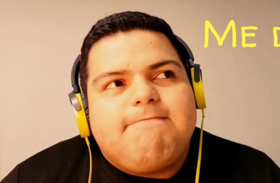 Bomba Allende y su parodia de "La Tonta"