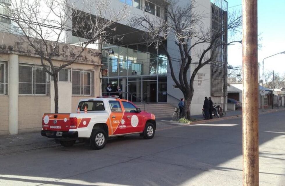 Una escuela santafesina sufrió diez amenazas de bomba en igual cantidad de días
