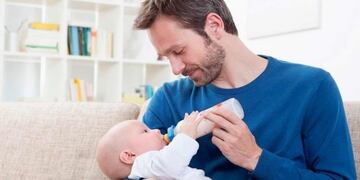 El Gobierno de la Ciudad extenderá a 45 los días de licencia por paternidad para sus empleados