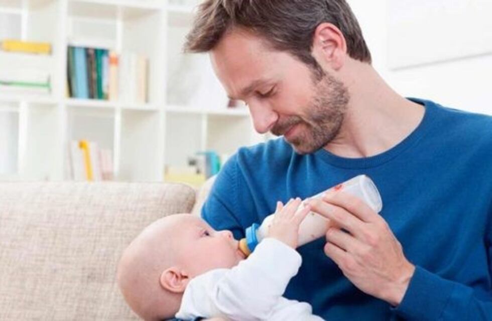 El Gobierno de la Ciudad extenderá a 45 los días de licencia por paternidad para sus empleados