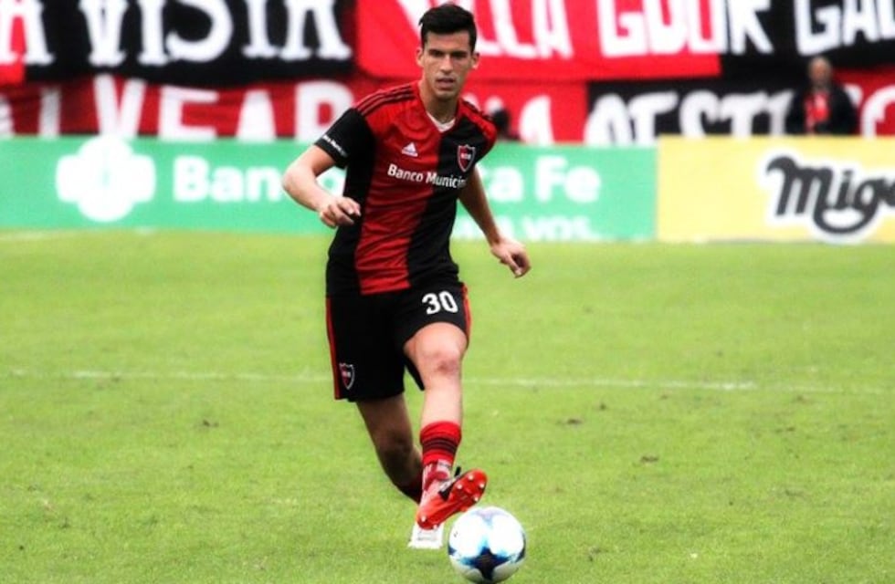 Nehuén Paz se iría al Bologna de Italia