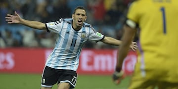Maxi Rodríguez ante Holanda en el Mundial 2014