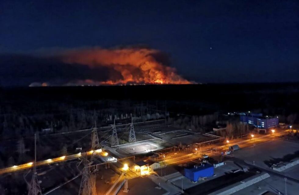 Autoridades ucranianas dan por apagados los incendios en la zona de exclusión de Chernobyl