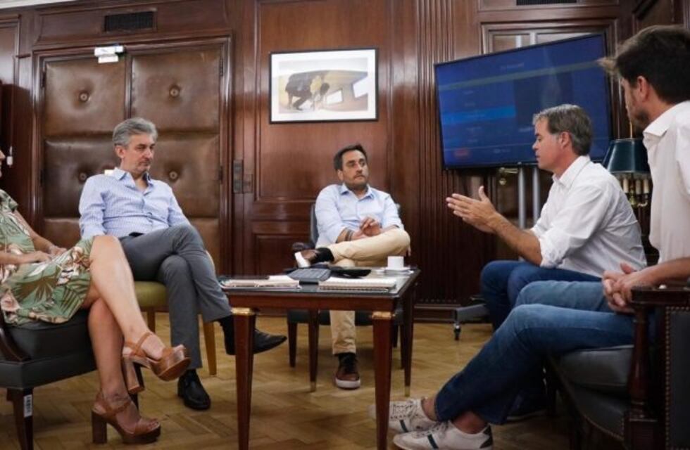El intendente mantuvo un encuentro con el ministro de Ambiente de Nación