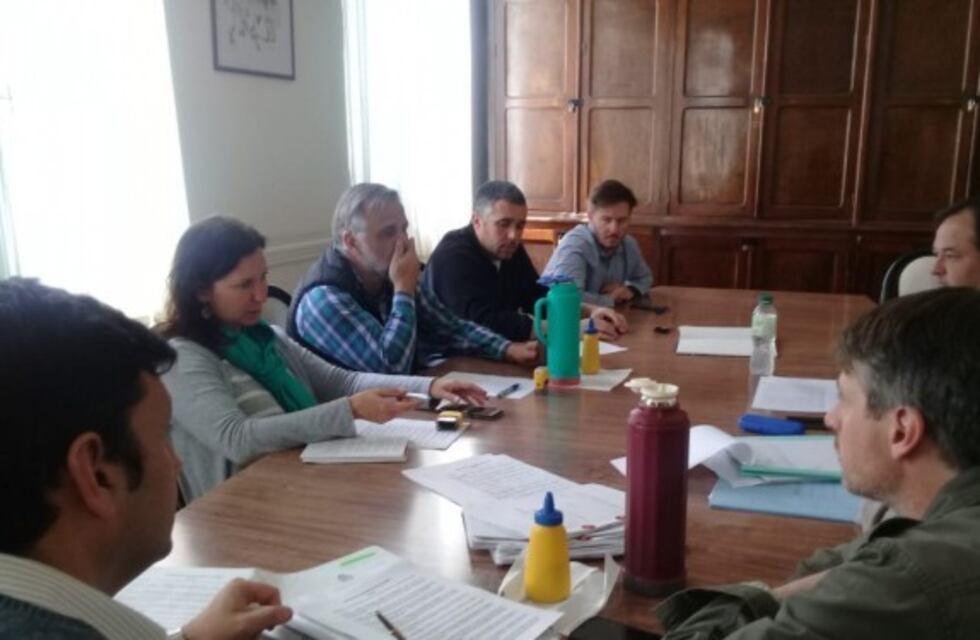 No hubo avances por el nombre del Polideportivo