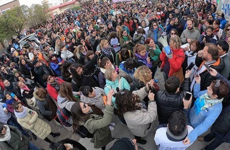 Los docentes siguen de paro luego de rechazar la propuesta del Gobierno