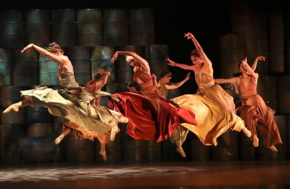 Danzamérica vendrá a Carlos Paz para festejar su 25° aniversario