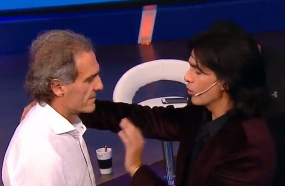 Tusam hipnotizó en vivo a Oscar Ruggeri y explotaron las redes