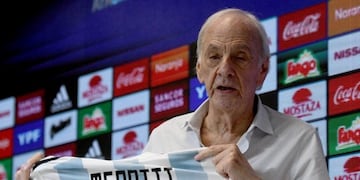 El Flaco Menotti o lo que es lo mismo, el fútbol\u002E Así lo reconocieron figuras de los clubes cordobeses\u002E