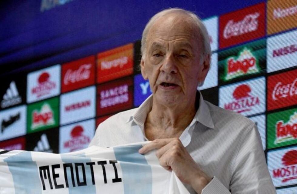 Un homenaje del fútbol cordobés a César Menotti
