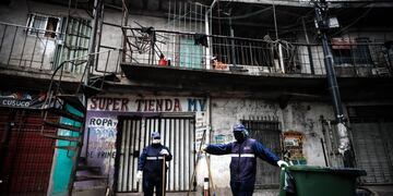 Detectaron 30 casos de coronavirus en el Barrio 31 de Retiro