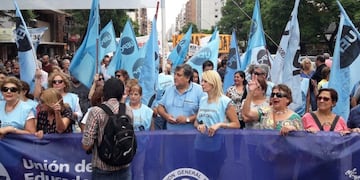 Movilizacion de Docente es Arroyito