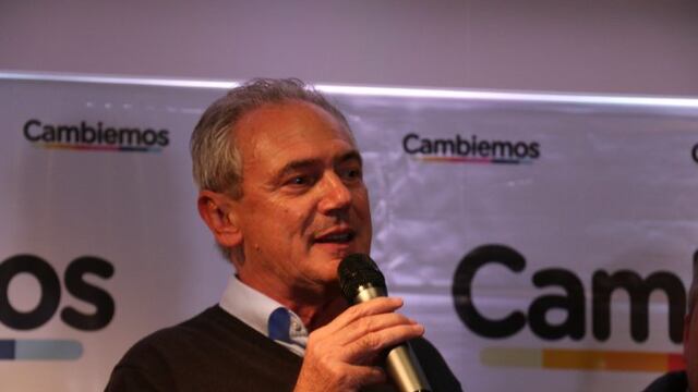 Atilio Benedetti manifestó que se encuentra con "síntomas leves".