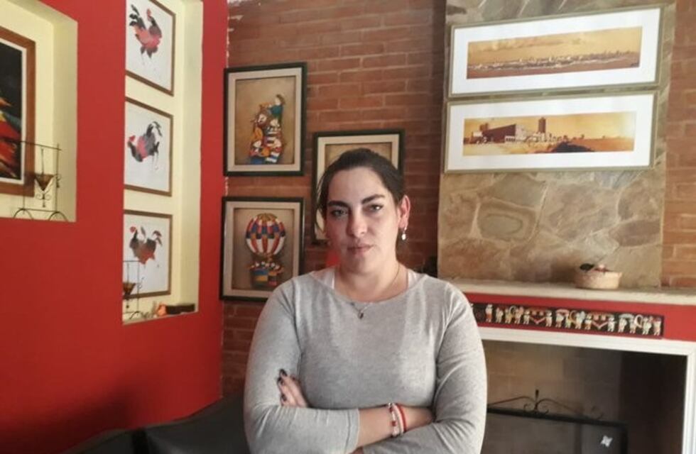 Habló la taxista cordobesa que apuñaló a un ladrón: "Me puso un cuchillo en la garganta"